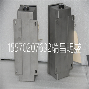 135613-01-00